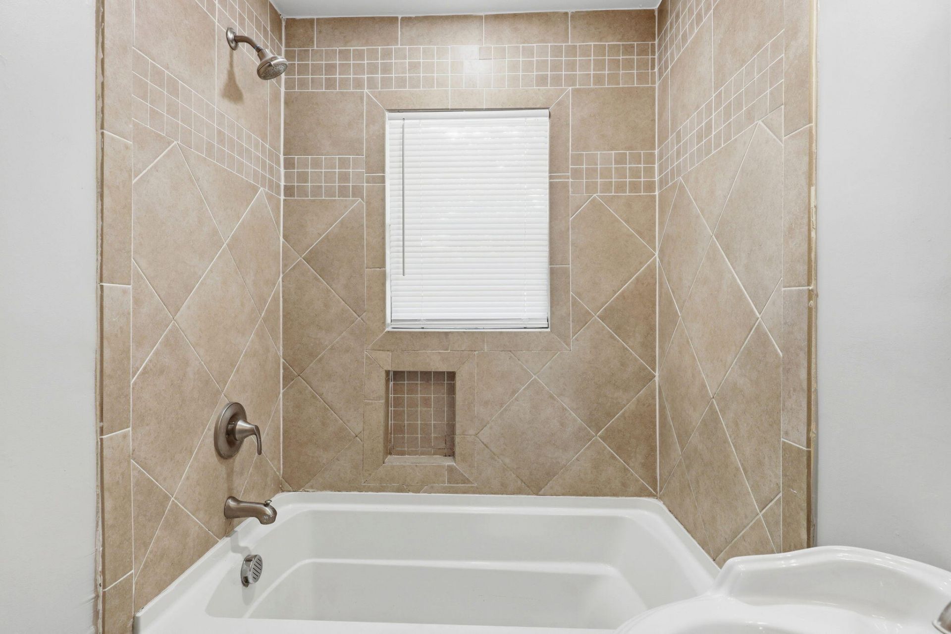 2016 Spruce Boulevard Photo 25