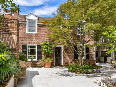 63 King Street, Charleston, SC 29401