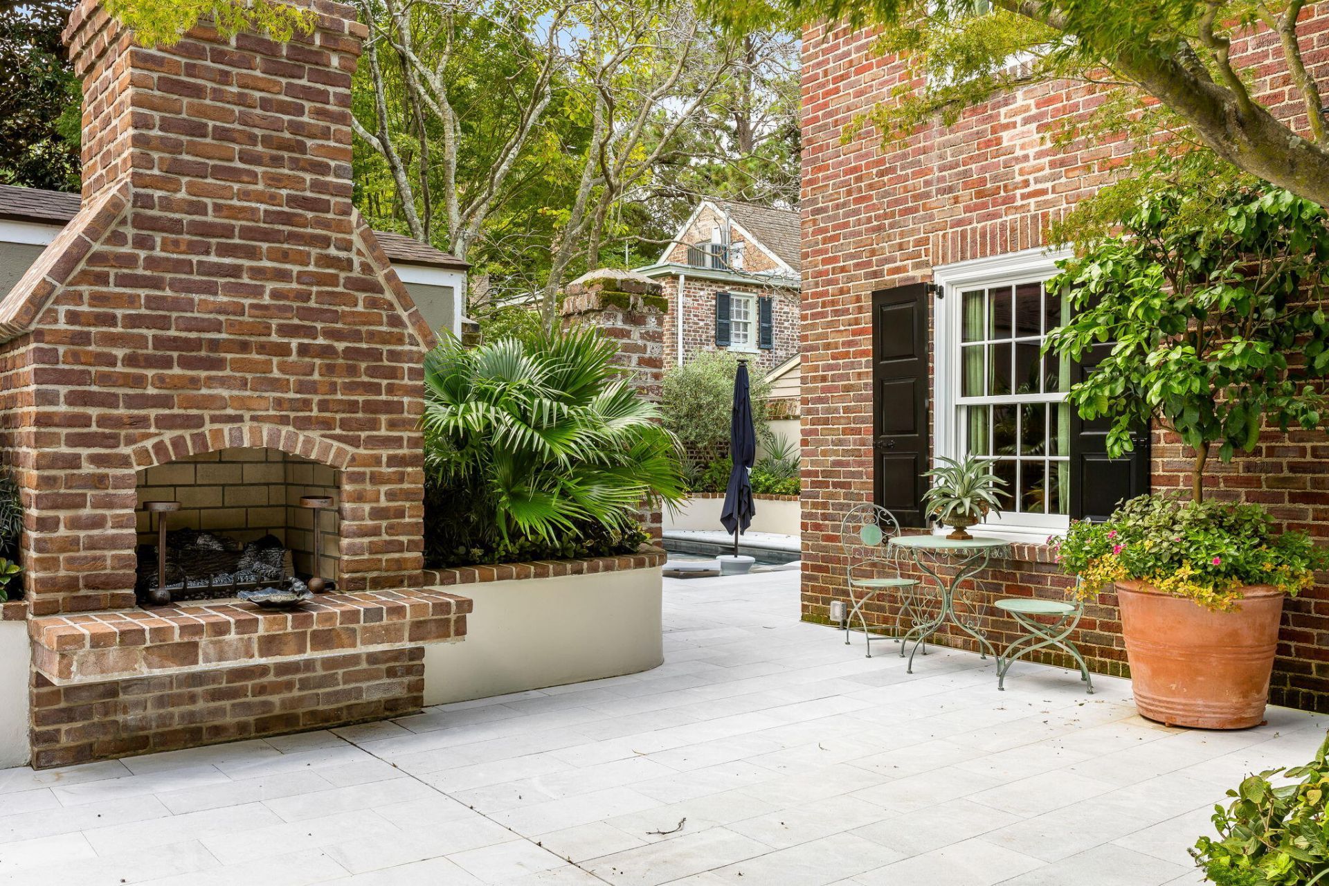 63 King Street Photo 25