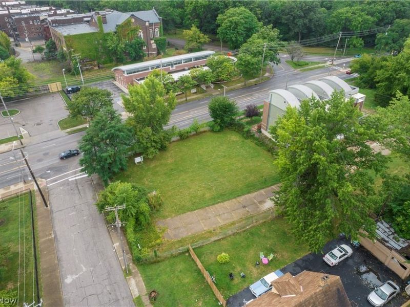 10217 Superior Avenue, Cleveland, OH 44106 Photo 16