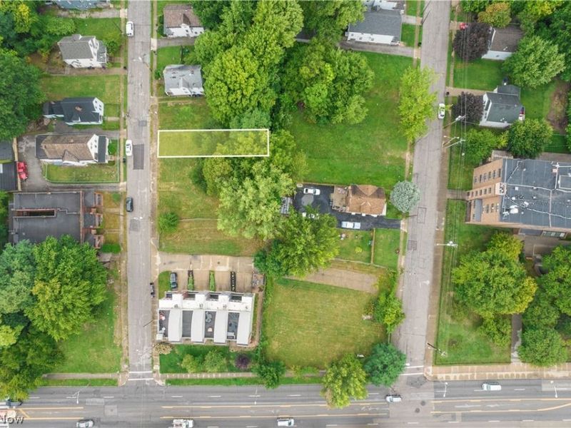 10217 Superior Avenue, Cleveland, OH 44106 Photo 2
