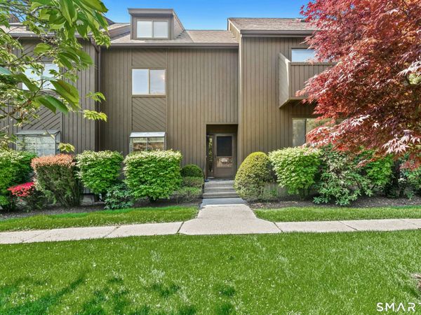 455 Hope, Unit 1C, Stamford, CT 06906