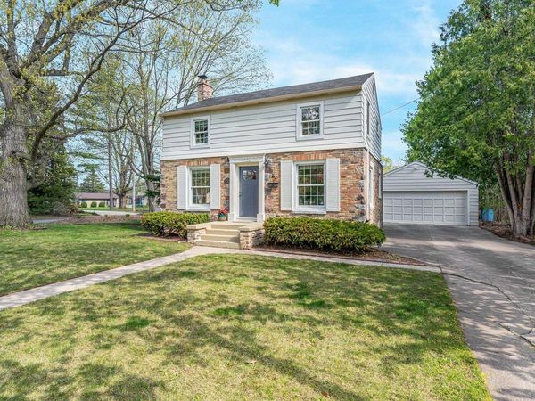 1026 CALUMET STREET, Appleton, WI 54915