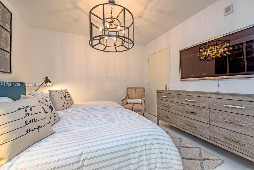 16901 Collins Ave, Unit 1404, Sunny Isles Beach, FL 33160 Photo