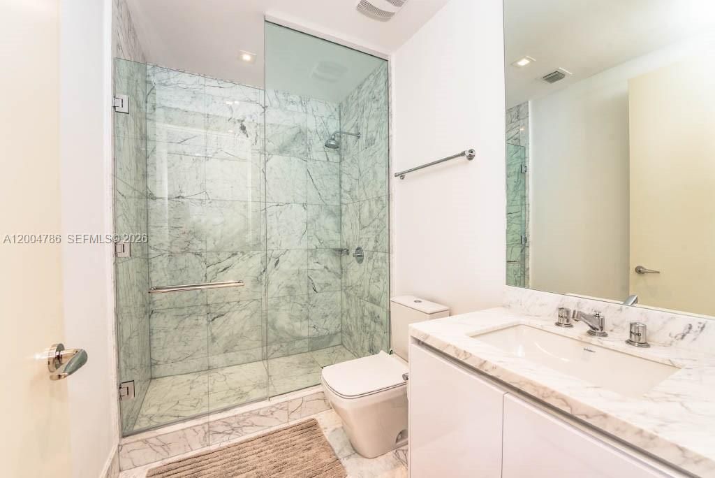 16901 Collins Ave, Unit 1404, Sunny Isles Beach, FL 33160 Photo