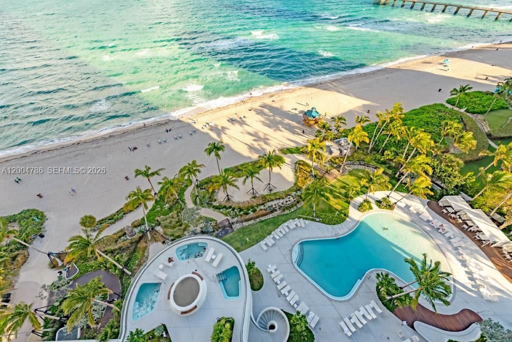 16901 Collins Ave, Unit 1404, Sunny Isles Beach, FL 33160 Photo