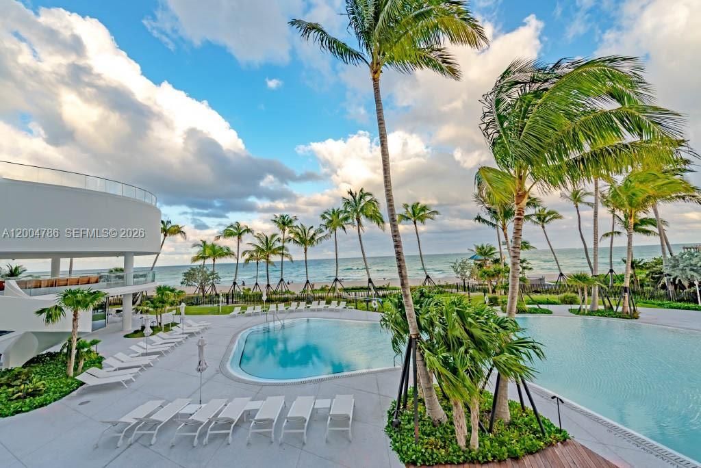 16901 Collins Ave, Unit 1404, Sunny Isles Beach, FL 33160 Photo