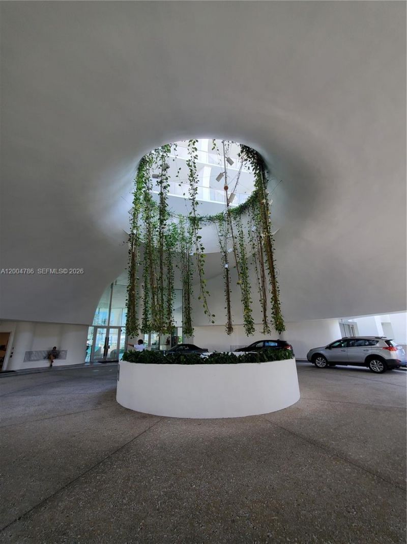 16901 Collins Ave, Unit 1404, Sunny Isles Beach, FL 33160 Photo
