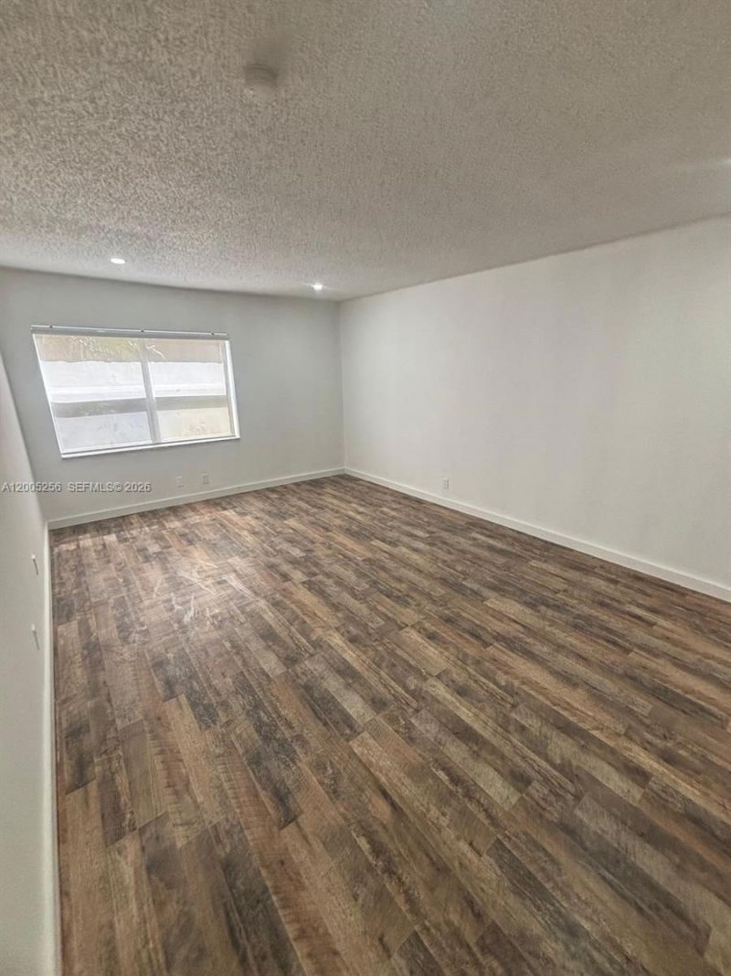 17901 NW 68th Ave, Unit T102, Hialeah, FL 33015 Photo