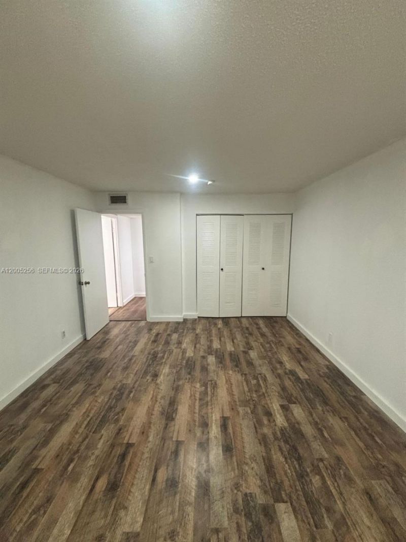 17901 NW 68th Ave, Unit T102, Hialeah, FL 33015 Photo
