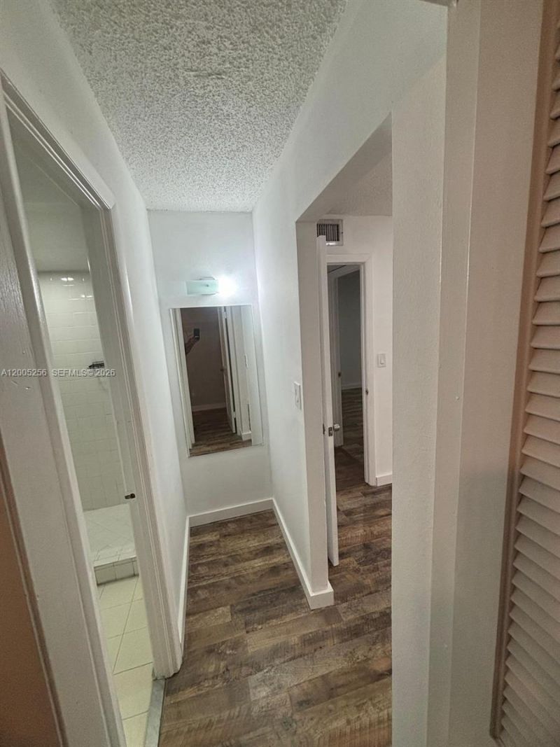 17901 NW 68th Ave, Unit T102, Hialeah, FL 33015 Photo
