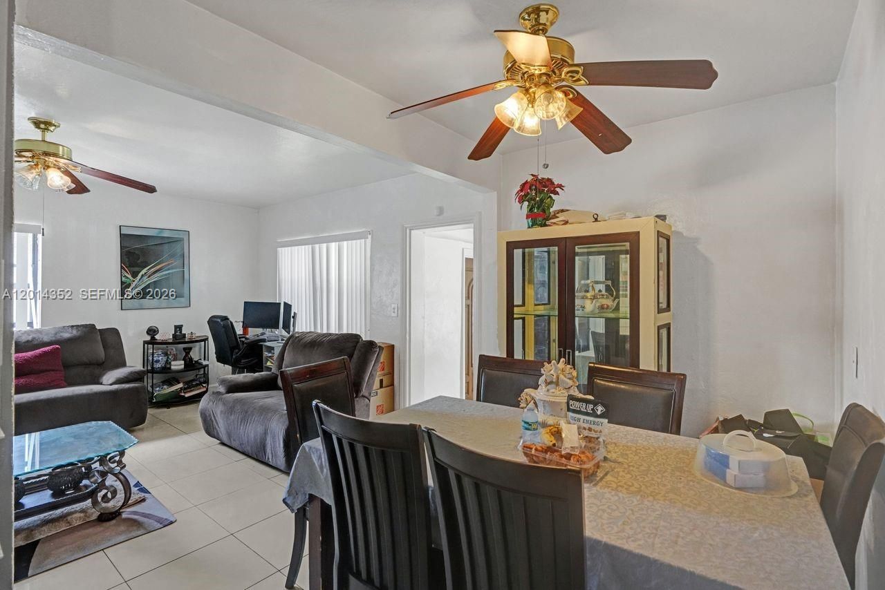 1379 NE 177th St, North Miami Beach, FL 33162 Photo