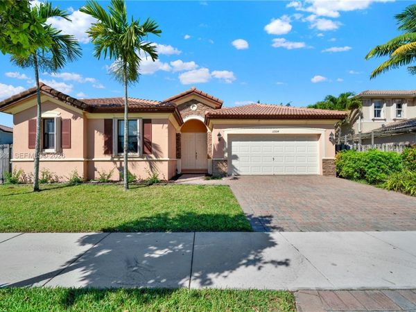 11924 SW 155th Ct , Miami, FL 33196