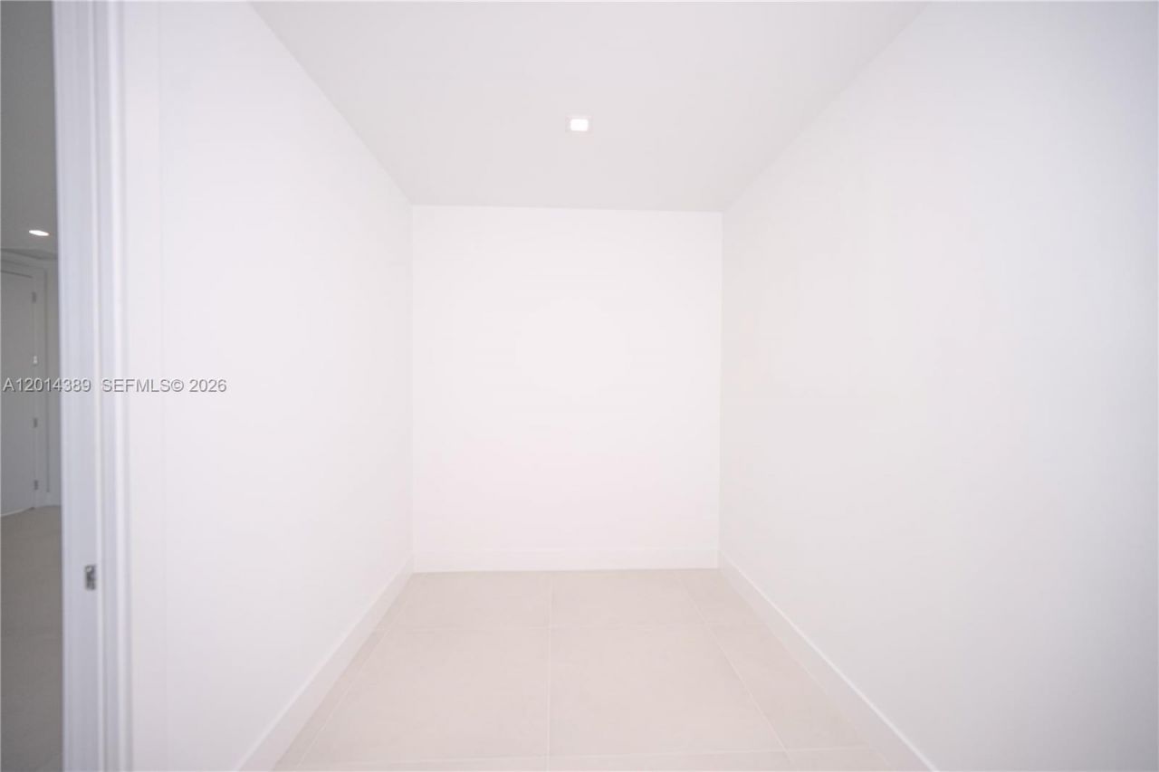 10381 NW 67th Ter, Doral, FL 33178 Photo