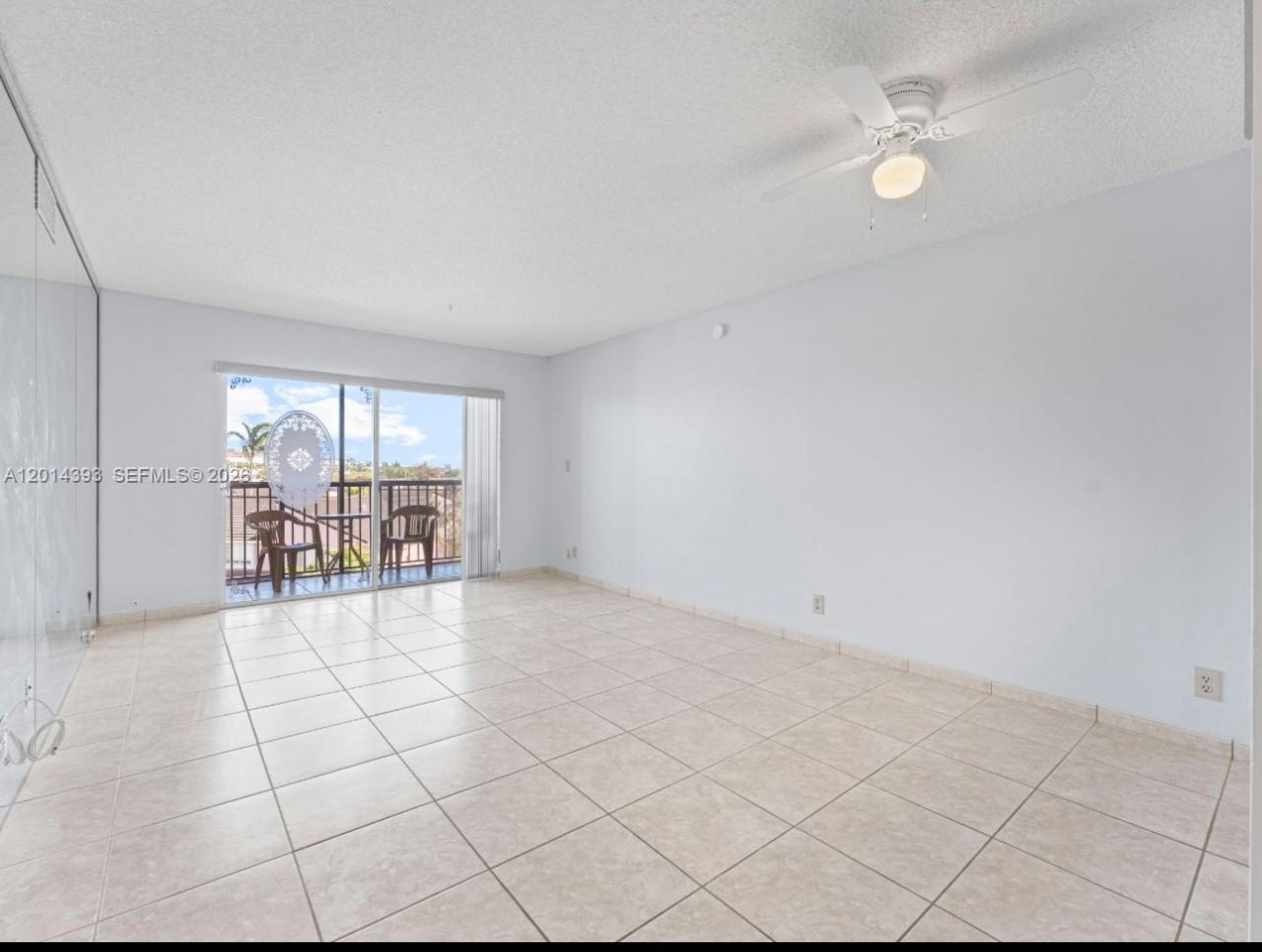 8005 Lake Dr , Unit 408, Doral, FL 33166 Photo