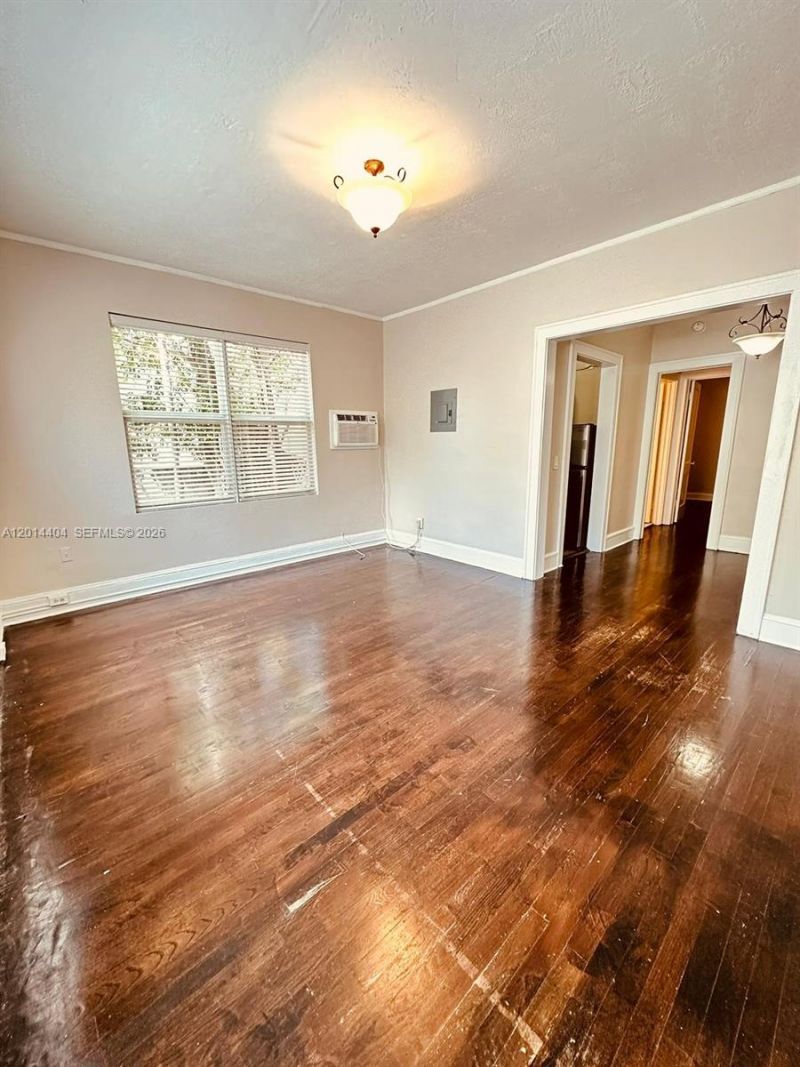 344 Mendoza Ave, Unit 3, Miami, FL 33134 Photo