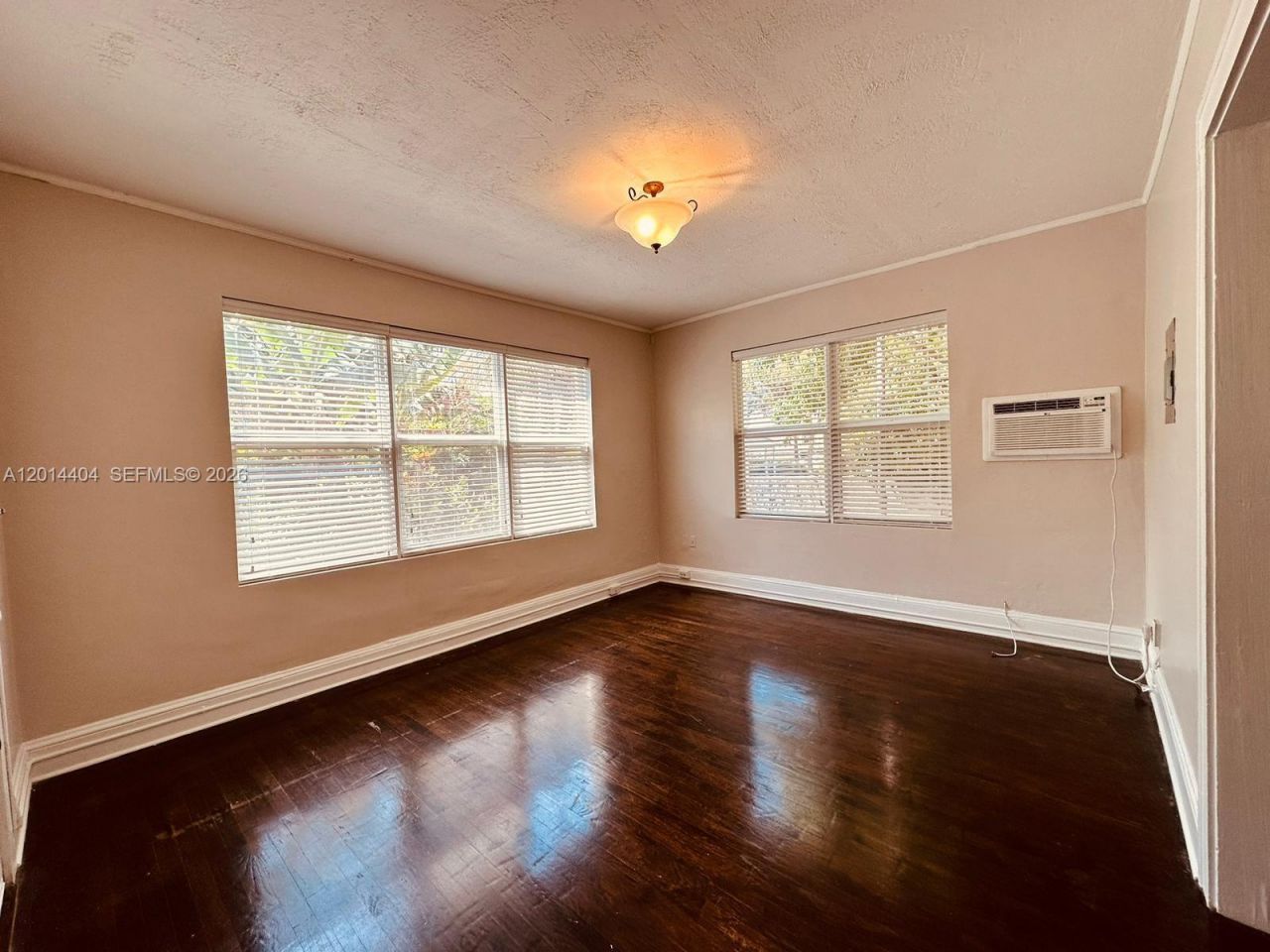 344 Mendoza Ave, Unit 3, Miami, FL 33134 Photo