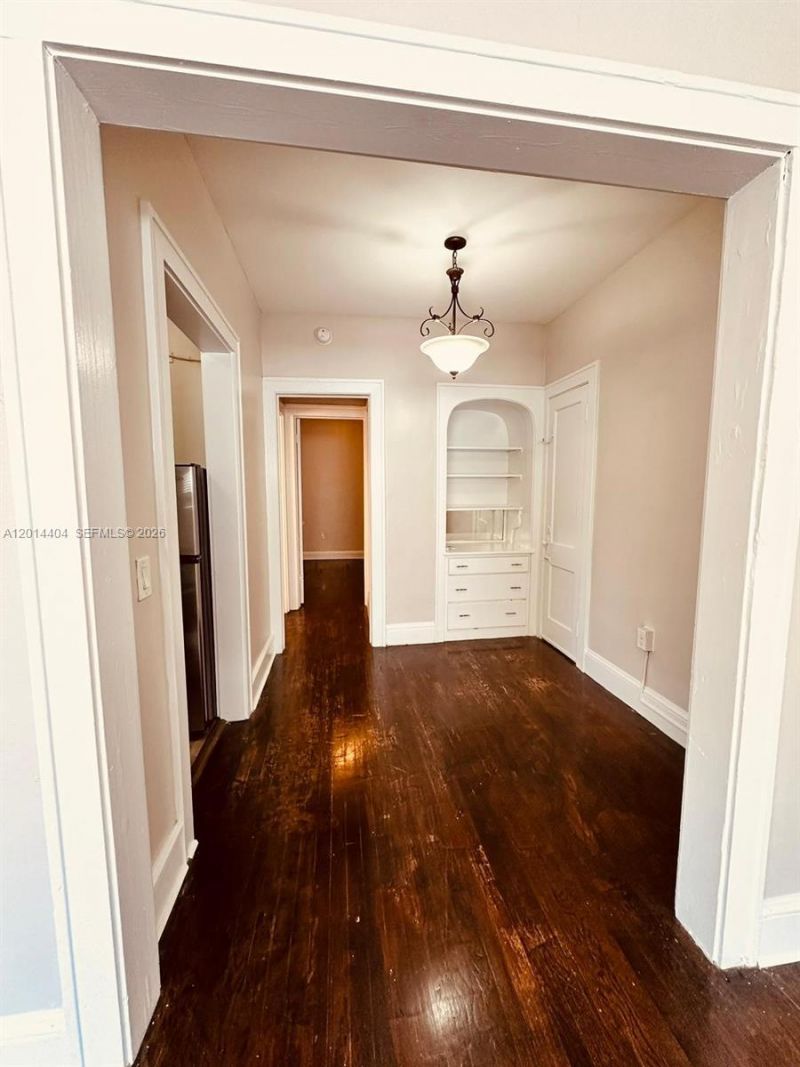 344 Mendoza Ave, Unit 3, Miami, FL 33134 Photo