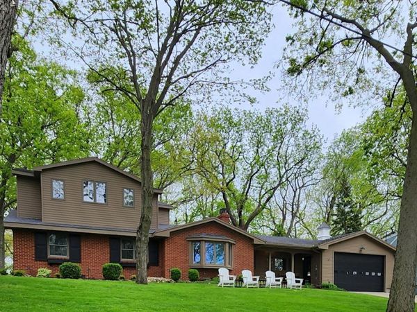 1949 N Carriage Lane, Port Clinton, OH 43452