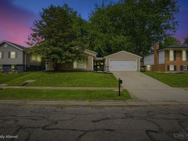 8833 Dover Drive, Deerfield Twp., OH 45039