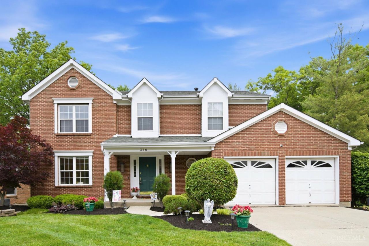 348 Oakwood Park Drive, Delhi Twp, OH 45238 Main Photo