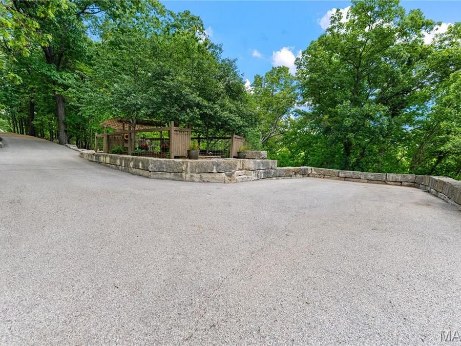 Property Image 63