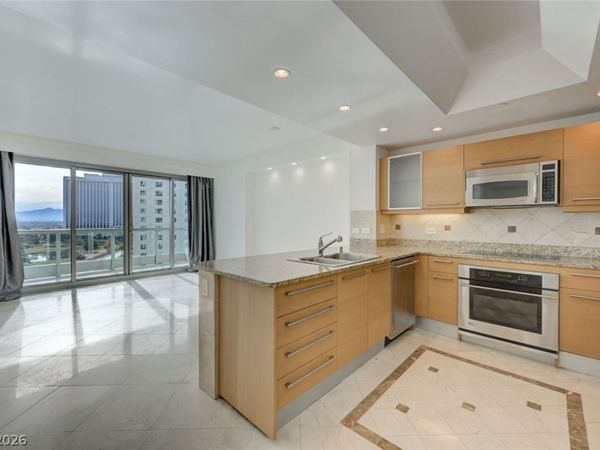 322 Karen Avenue , Unit 804, Las Vegas, NV 89109