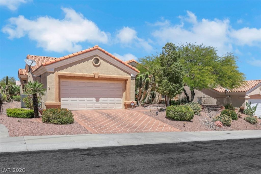 10520 Findlay Avenue, Las Vegas, NV 89134 Main Photo
