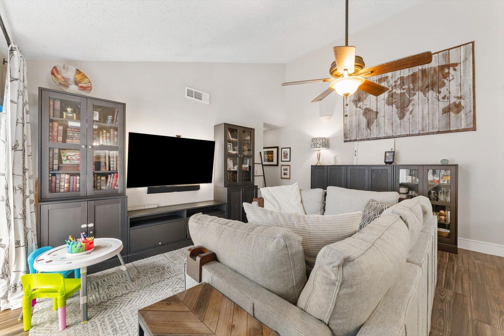 203 Timberlane Circle, Greenacres, FL 33463 Photo