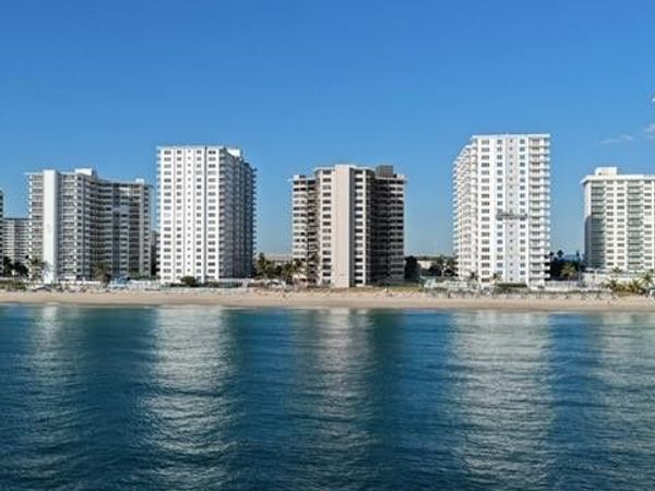 3800 Galt Ocean Drive, Unit 905, Fort Lauderdale, FL 33308