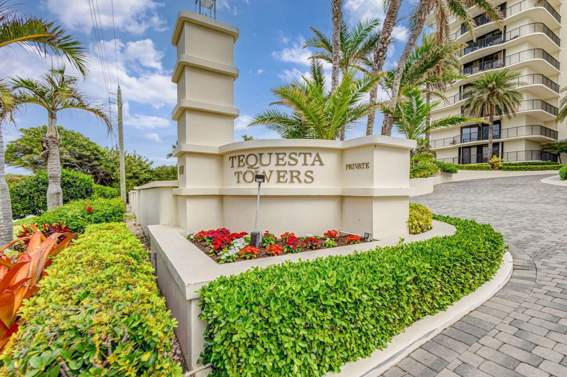 400 Beach Road, Unit 103, Tequesta, FL 33469 Photo