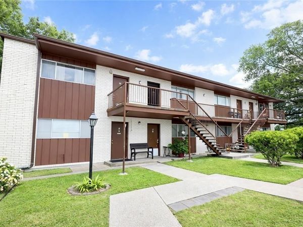 106 E 3RD Street , Unit 23, Belle Chasse, LA 70037