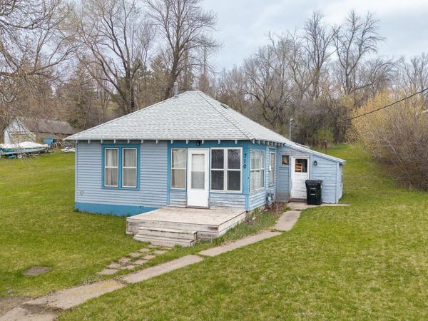 710 & 720 5th Street NW, Valley City, ND 58072
