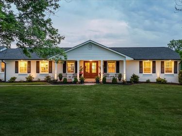 197 Browns Mill Road, Versailles, KY 40383