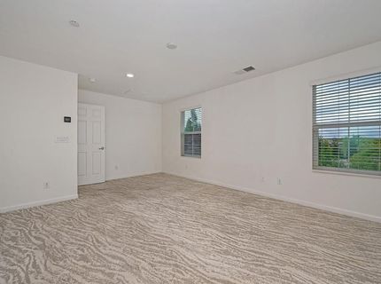 6130 Mehrten Cir, Rocklin, CA 95765 Photo