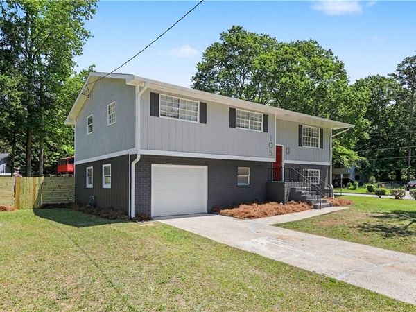 105 Buckhurst Way, Atlanta, GA 30349