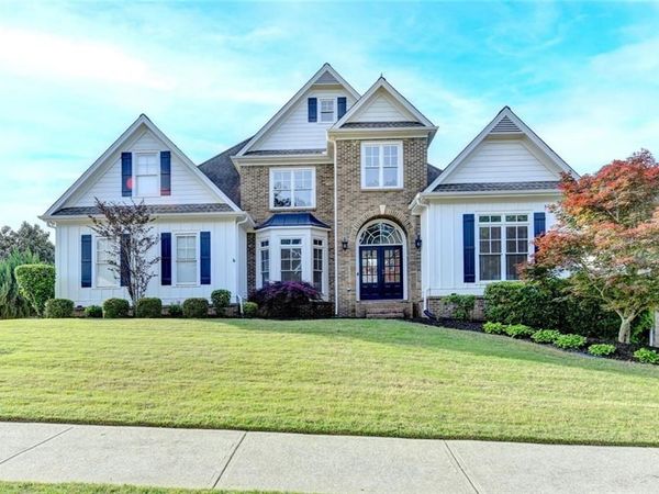3235 Emma Marie Place NE, Buford, GA 30519