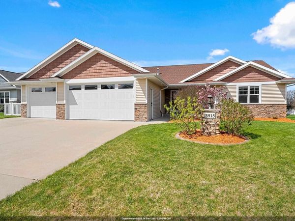 3515 MAYAPPLE DRIVE, Green Bay, WI 54311