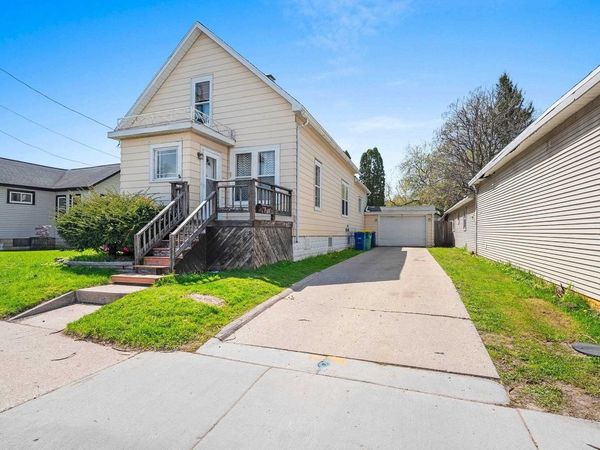 867 SHAWANO AVENUE, Green Bay, WI 54303