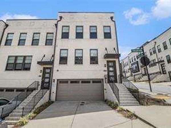 886 Stone Crest Road NE, Atlanta, GA 30324