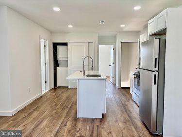 5819 THEODORE STREET, Unit 3, PHILADELPHIA, PA 19143