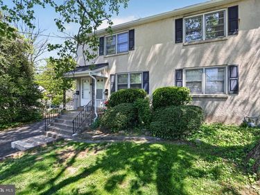 325 MANOR ROAD, HATBORO, PA 19040