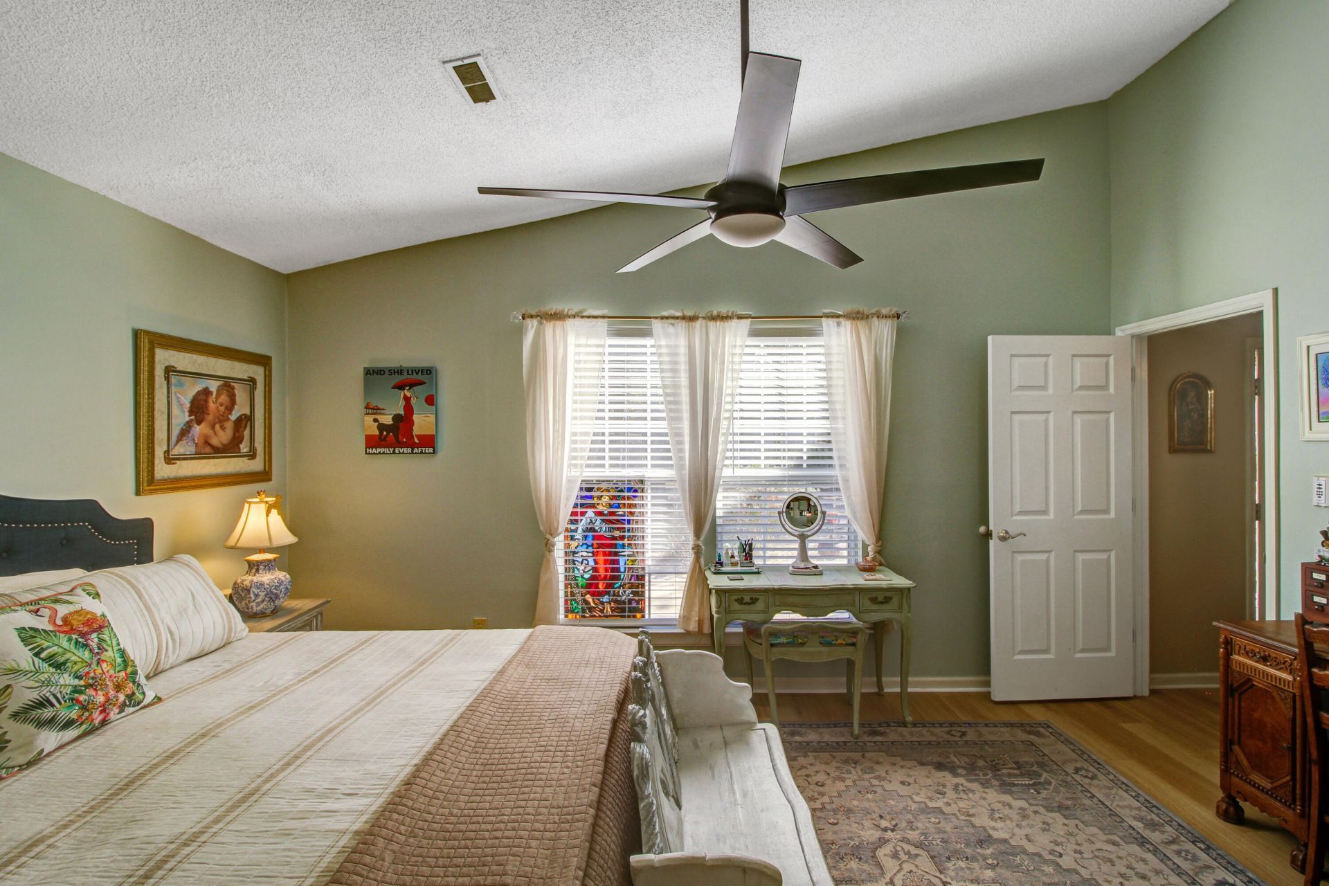 1411 River Front Drive Photo 10