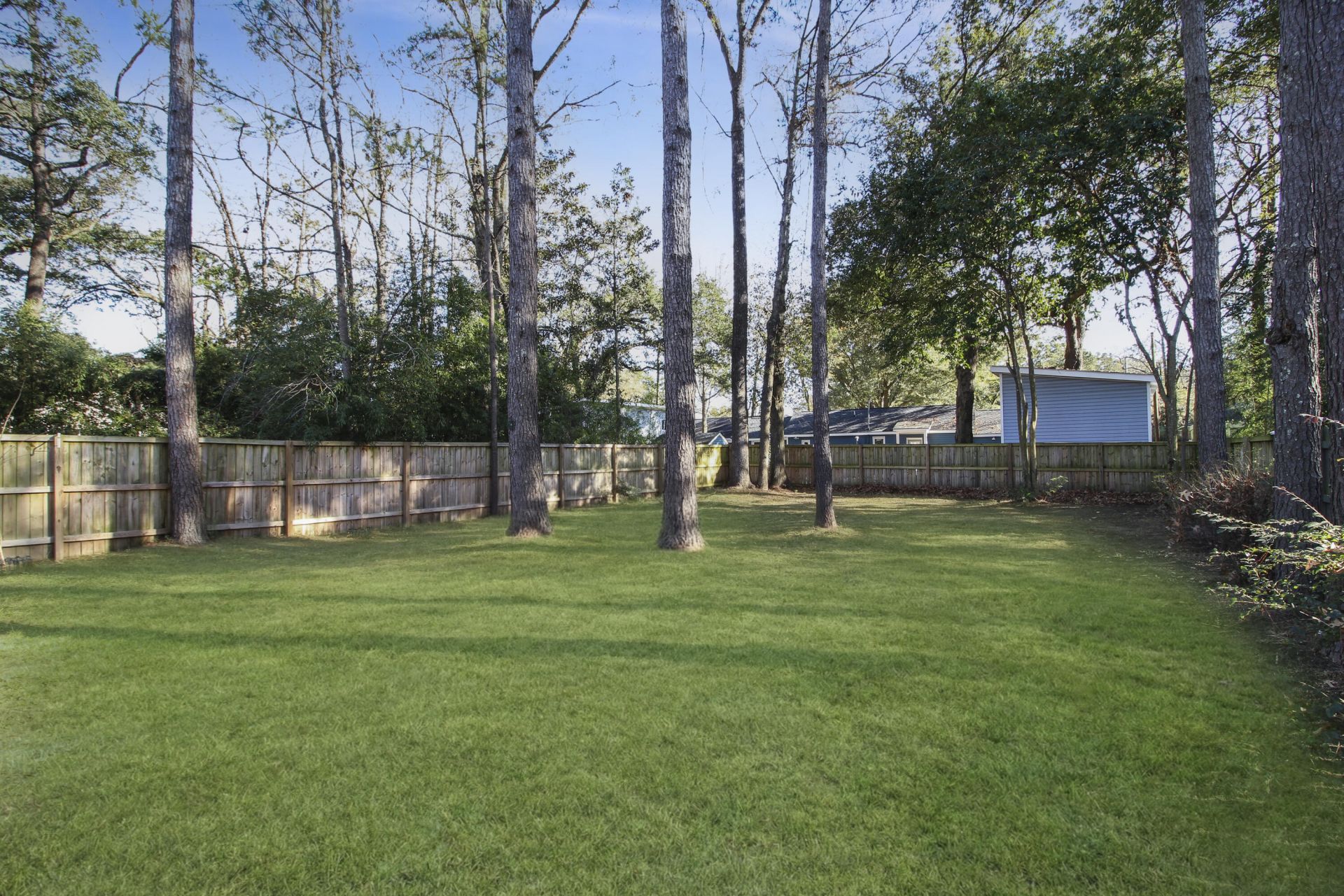 1411 River Front Drive Photo 21
