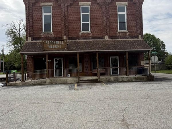 6943 Monroe Street, Stockwell, IN 47905