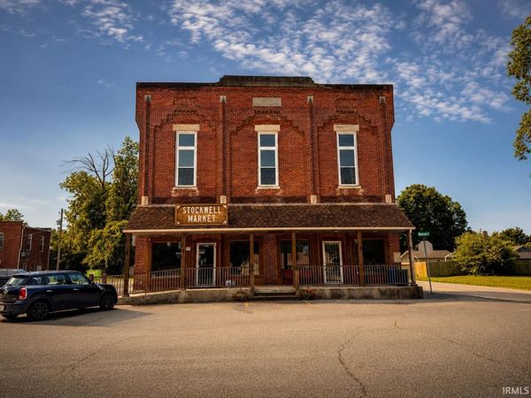 6943 Monroe Street, Stockwell, IN 47905