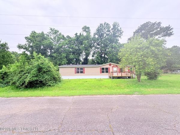 4 Hurst Drive, Laurel, MS 39440