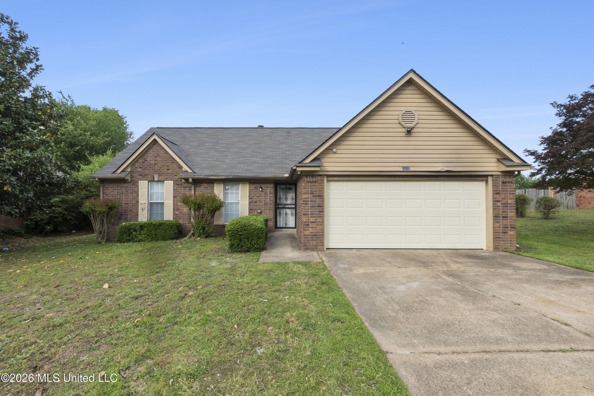 6570 Westbury Avenue, Horn Lake, MS 38637 Main Photo