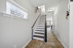 172 Bonhomme Circle photo 4
