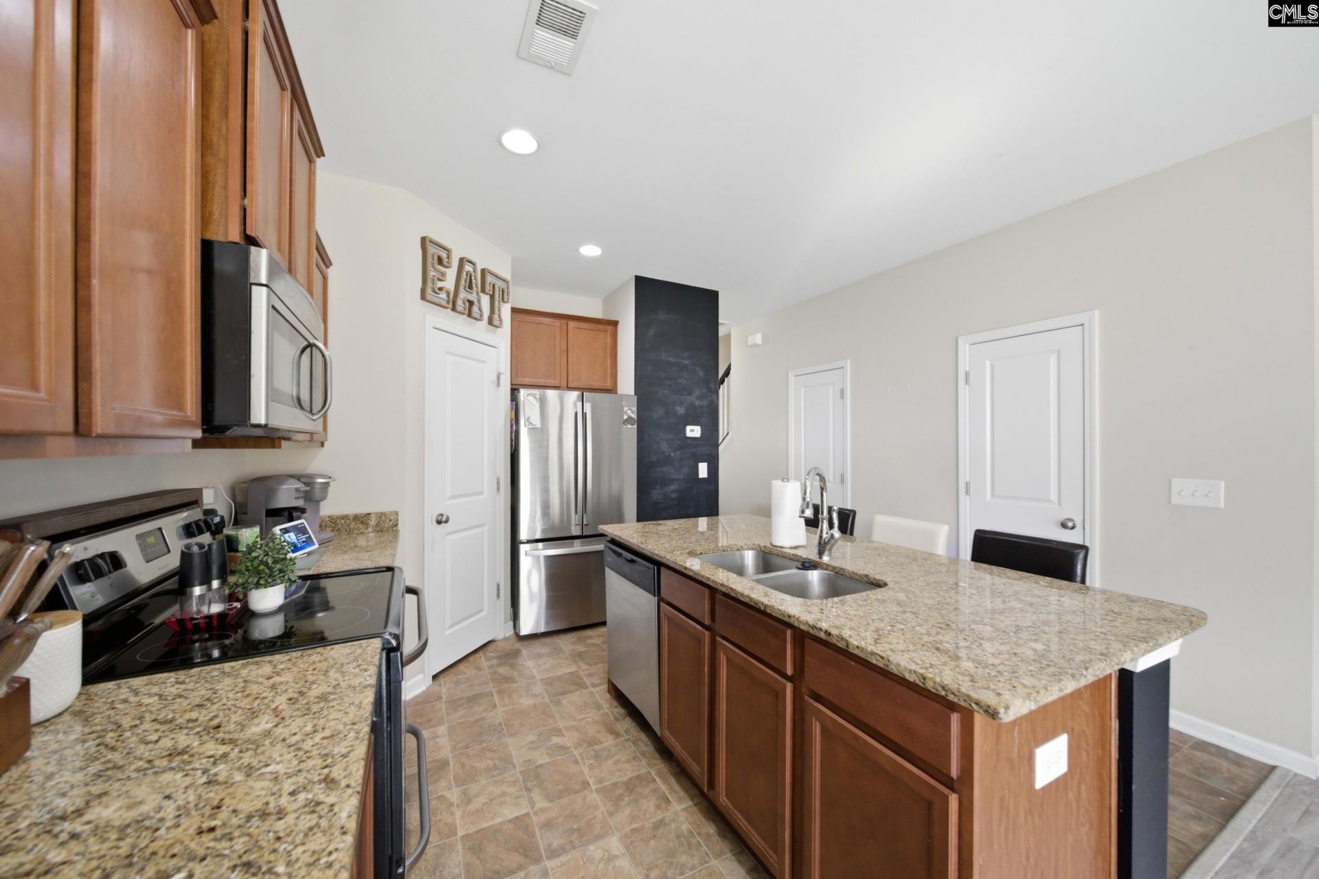 172 Bonhomme Circle Photo 4